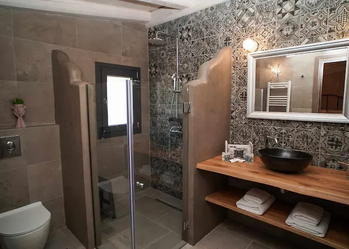 Stratos Corfu -private Pool&hot Tub *