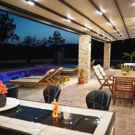 Villa Stratos Corfu -private Pool And Hot Tub Corfu (city)