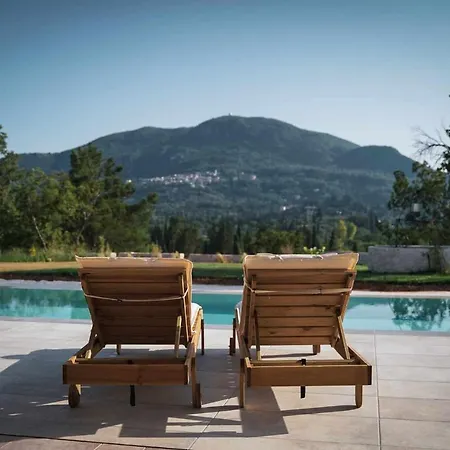 Stratos Corfu -private Pool And Hot Tub *