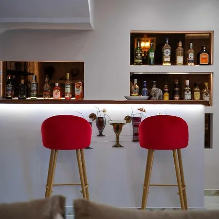 Stratos Corfu -private Pool And Hot Tub *