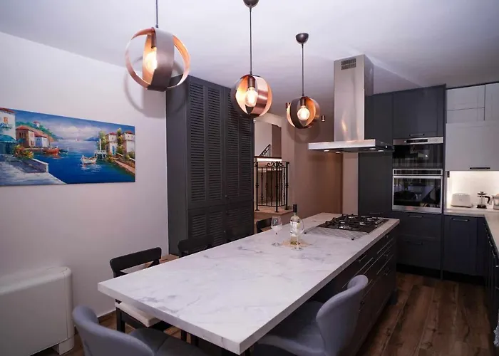 Stratos Corfu -private Pool And Hot Tub