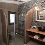 Stratos Corfu -private Pool And Hot Tub *