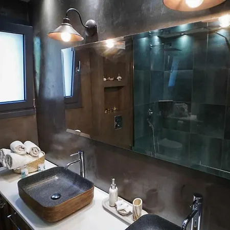 Stratos Corfu -private Pool And Hot Tub Villa